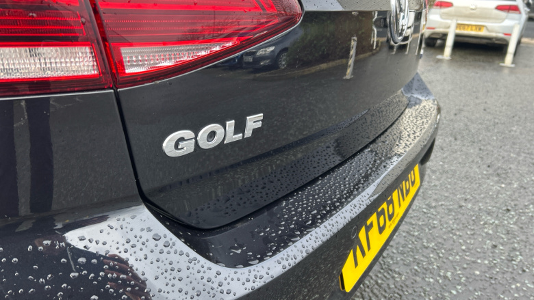 Volkswagen Golf 1.5 TSI EVO SE [Nav] 5dr DSG Petrol Hatchback